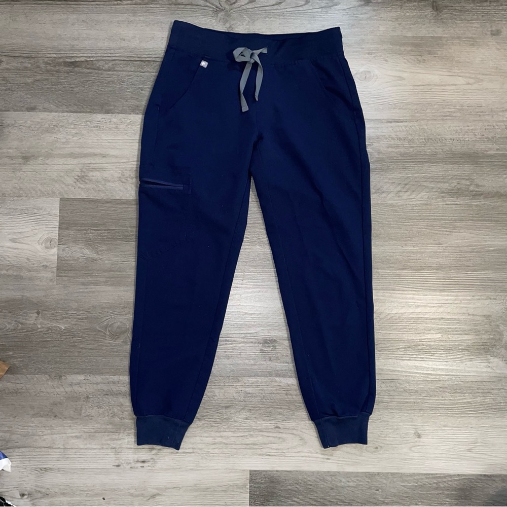 figs mid rise jogger pants